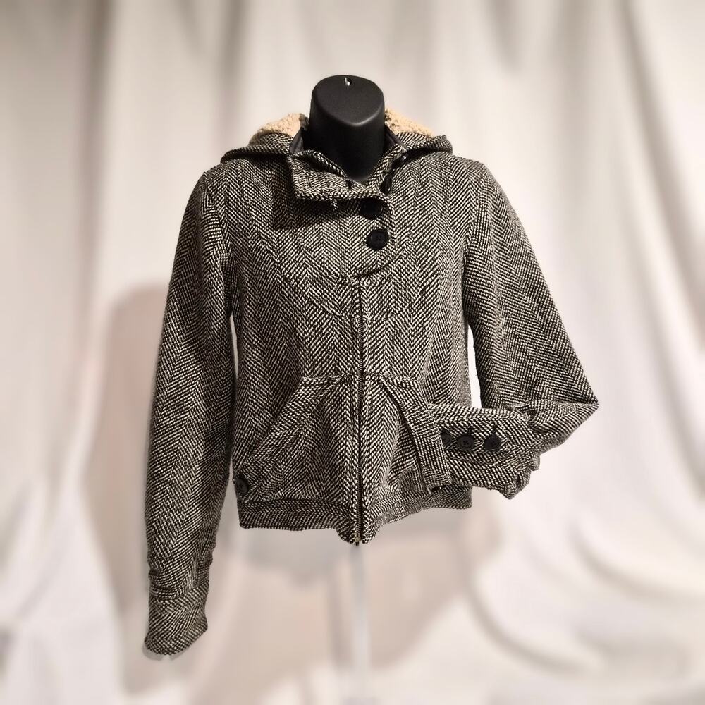Vintage Quiksilver Herringbone Sherpa Lined‎ Full Zip Hooded Jacket